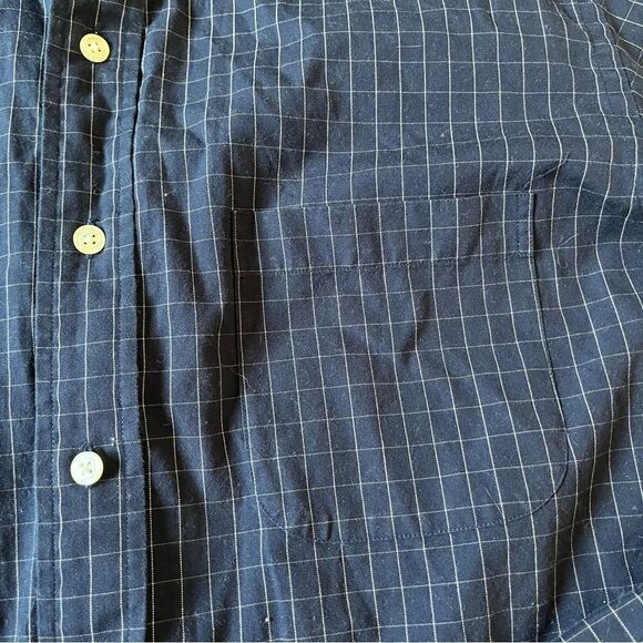 Brooks Brothers Men's Medium Button-up Shirt - Picture 6 of 6